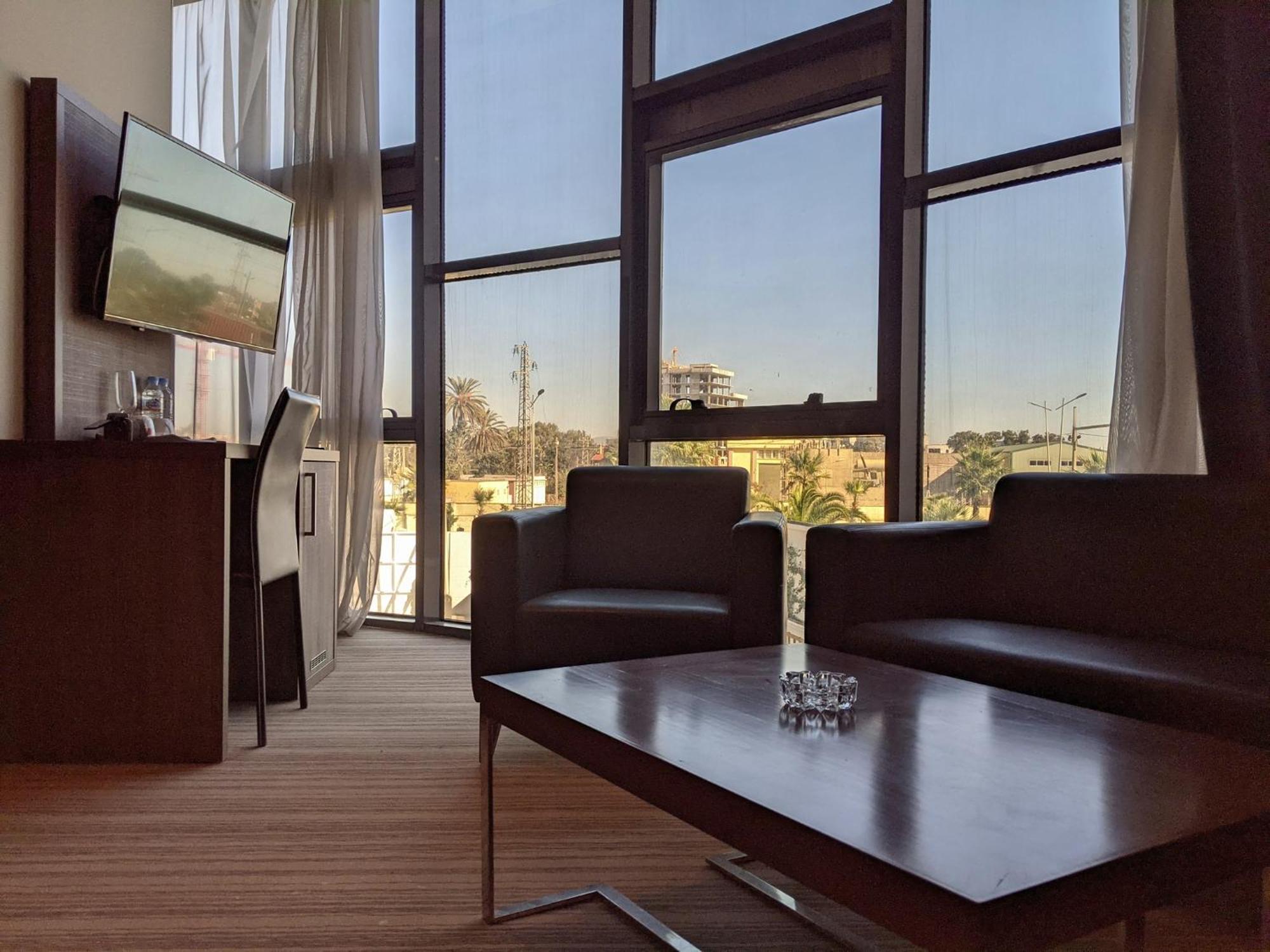 Le Zenith Hotel ออราน ภายนอก รูปภาพ